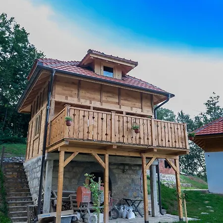 Etno Zvuk Tisine Djukic * 瓦列沃