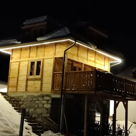 度假居 Etno Zvuk Tisine Djukic 瓦列沃